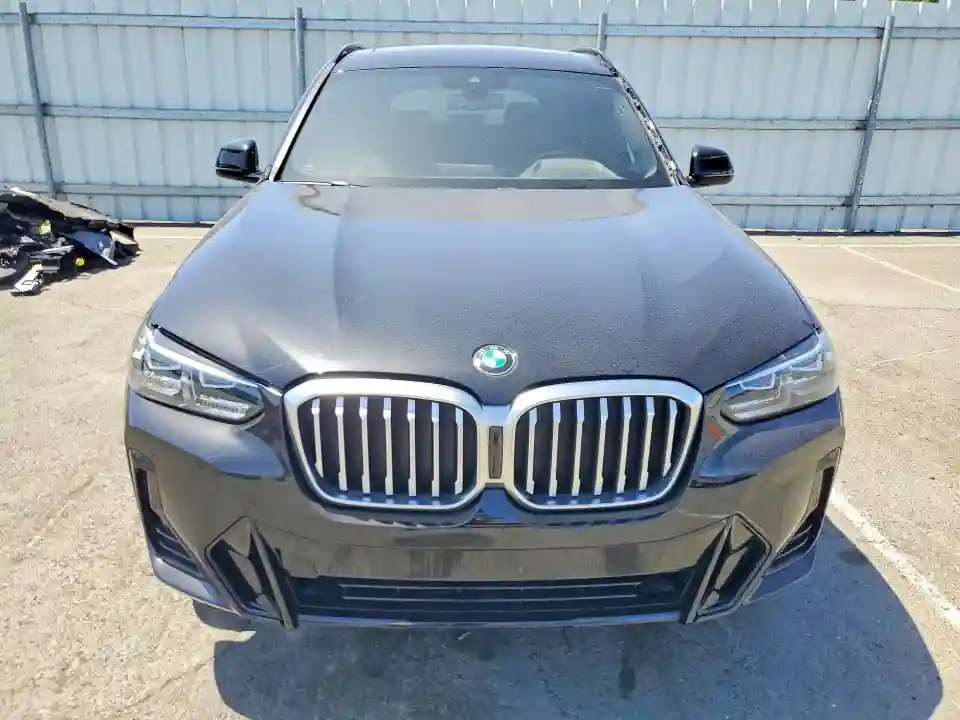 5UX43DP00N9K29639 2022 BMW X3-4