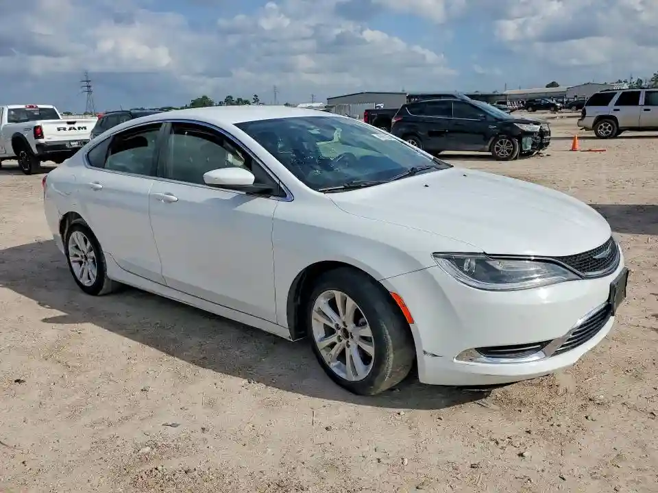 1C3CCCAB1HN500872 2017 CHRYSLER 200-3