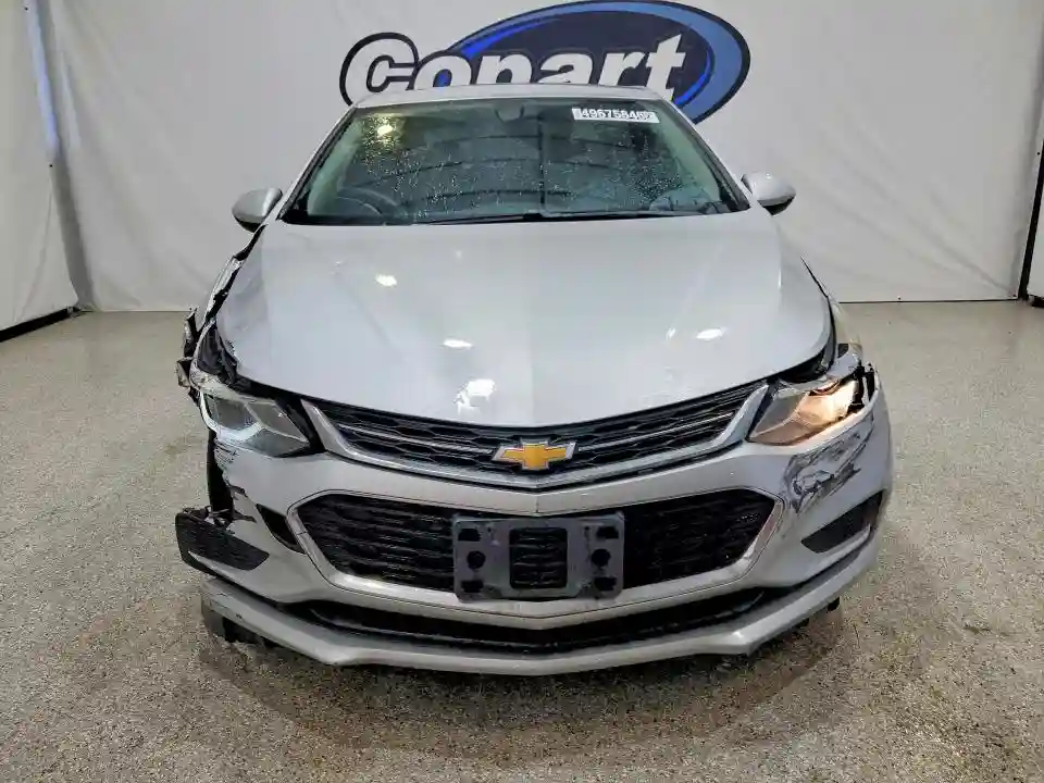 1G1BE5SM9J7135051 2018 CHEVROLET CRUZE-4