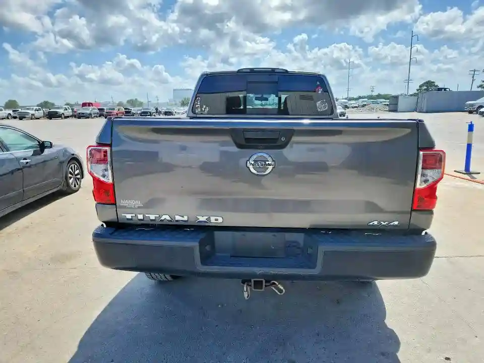 1N6BA1F30KN505195 2019 NISSAN TITAN-5