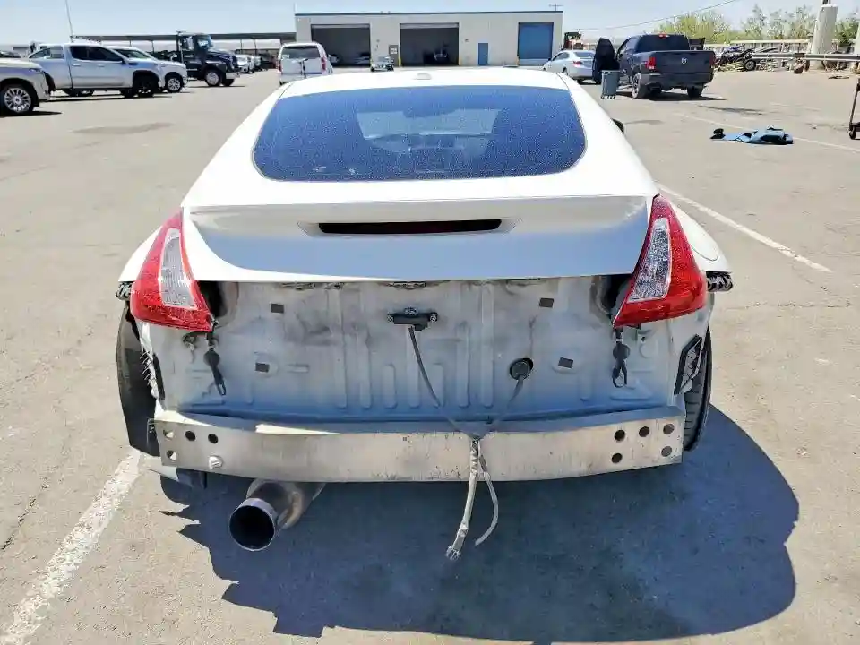 JN1AZ4EH4FM443692 2015 NISSAN 370Z-5
