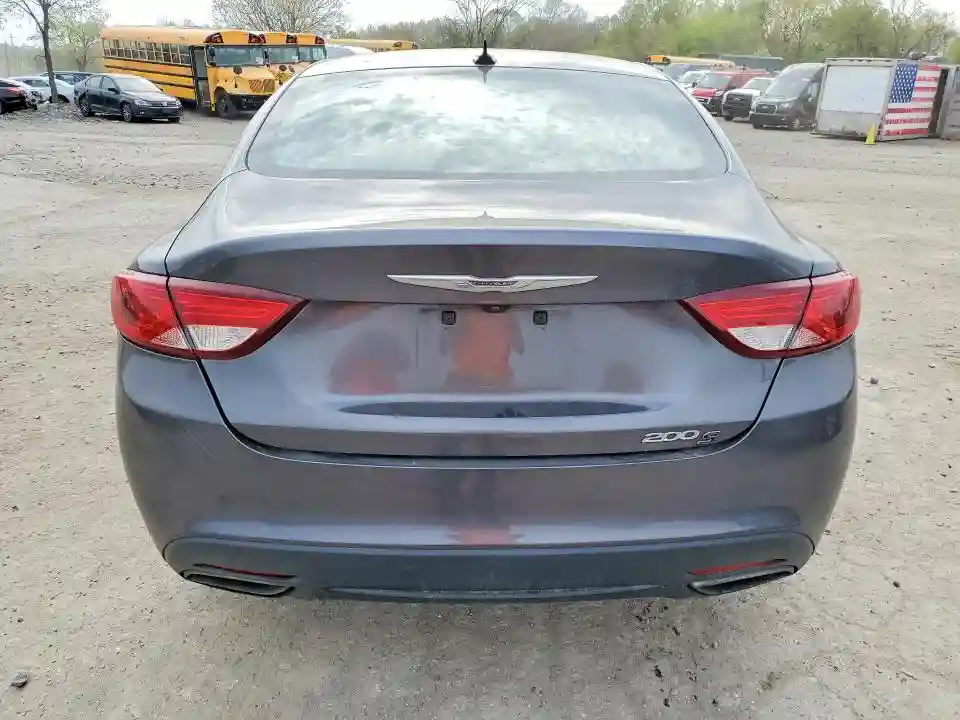 1C3CCCBB3FN614965 2015 CHRYSLER 200-5