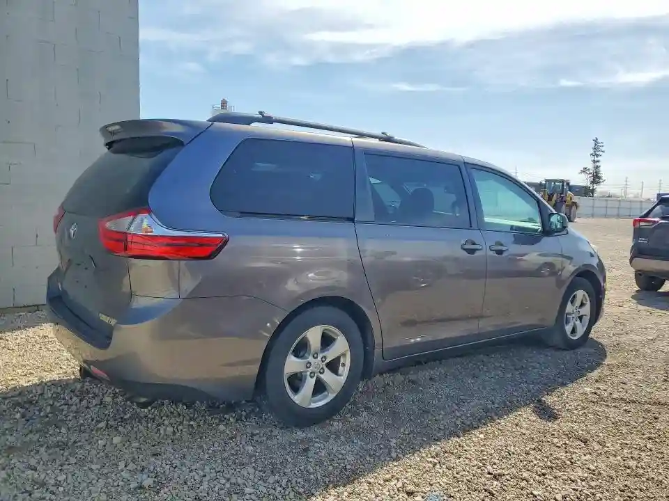 5TDKK3DC4GS756480 2016 TOYOTA SIENNA-2