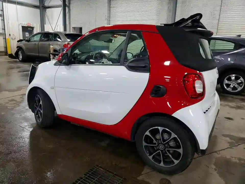WMEFK5DA8HK116892 2017 SMART FORTWO-1