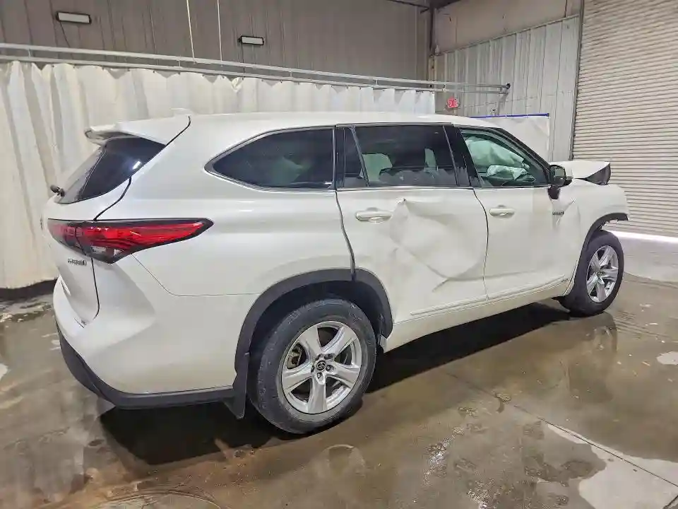 5TDBBRCH2MS530093 2021 TOYOTA HIGHLANDER-2