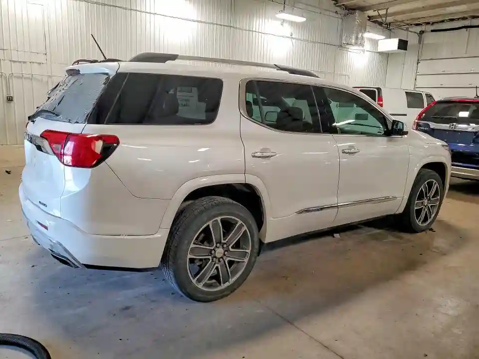 1GKKNXLS7HZ280267 2017 GMC ACADIA DEN-2
