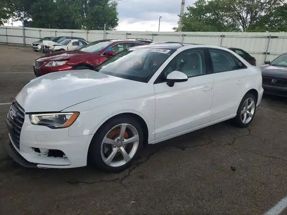 WAUACGFF8F1128325 2015 AUDI A3-0