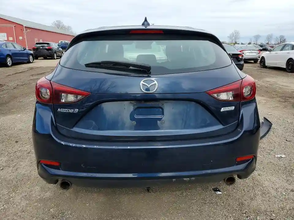 3MZBN1M38JM235813 2018 MAZDA 3-5
