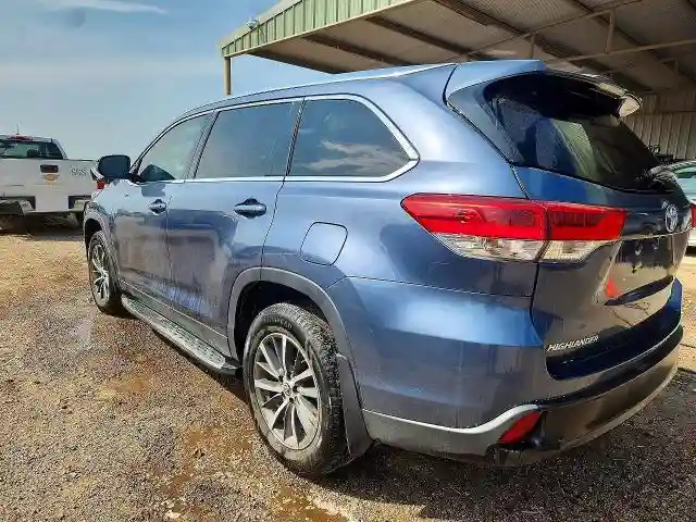 5TDKZRFH0KS307653 2019 TOYOTA HIGHLANDER-1