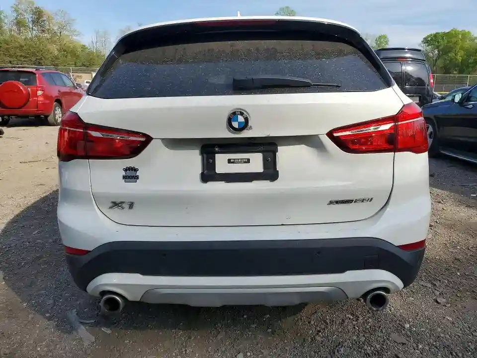 WBXJG9C03L5R60097 2020 BMW X1-5
