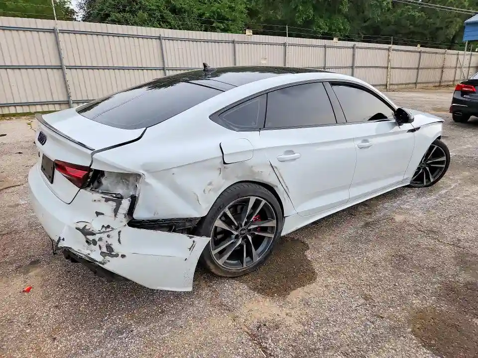 WAUC4CF59NA014774 2022 AUDI S5/RS5-2