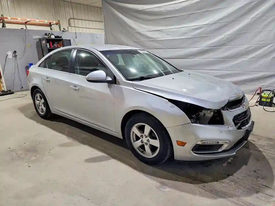 1G1PC5SBXF7203097 2015 CHEVROLET CRUZE-3