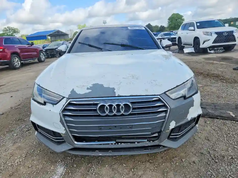 WAUKMAF4XJA219831 2018 AUDI A4-4
