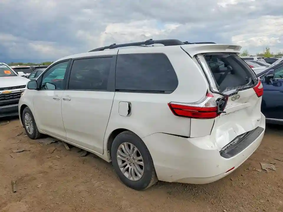 5TDYZ3DC1HS816478 2017 TOYOTA SIENNA-1