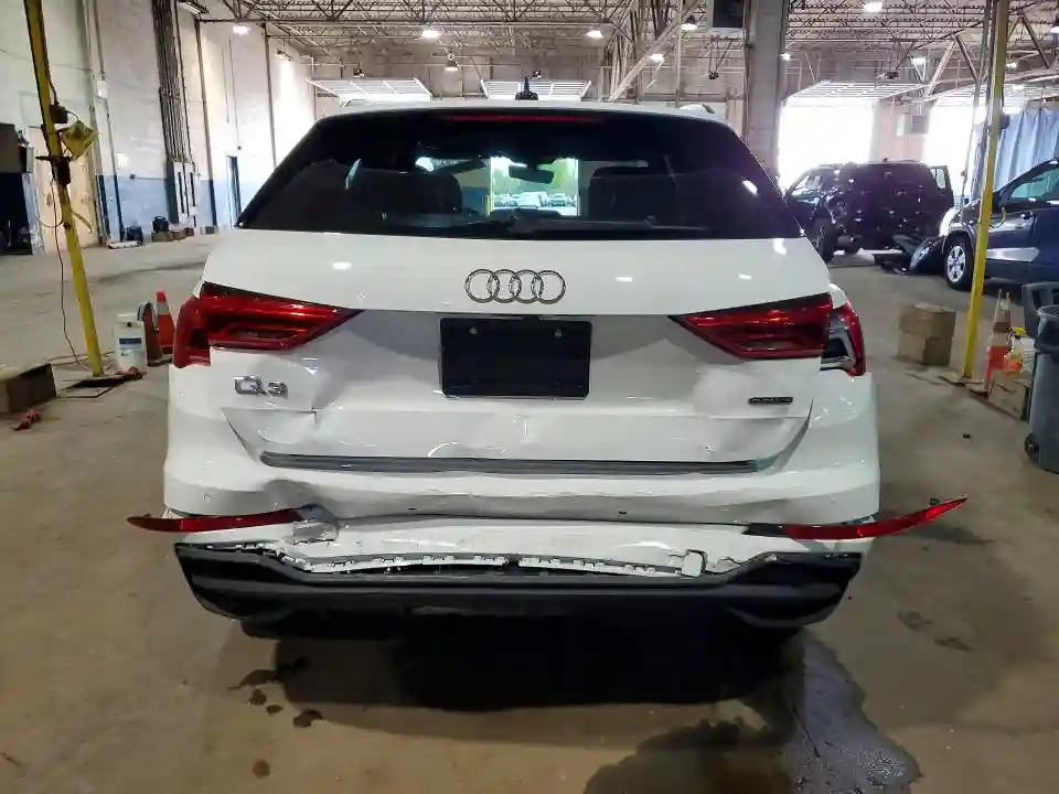 WA1DECF32R1054763 2024 AUDI Q3-5