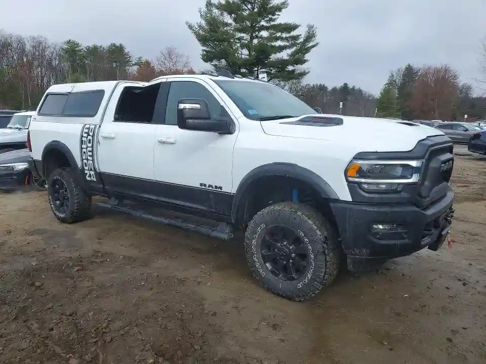 3C6TR5EJ4RG162957 2024 RAM 2500-3