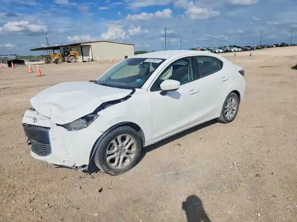 3MYDLBYV9HY167965 2017 TOYOTA YARIS-0