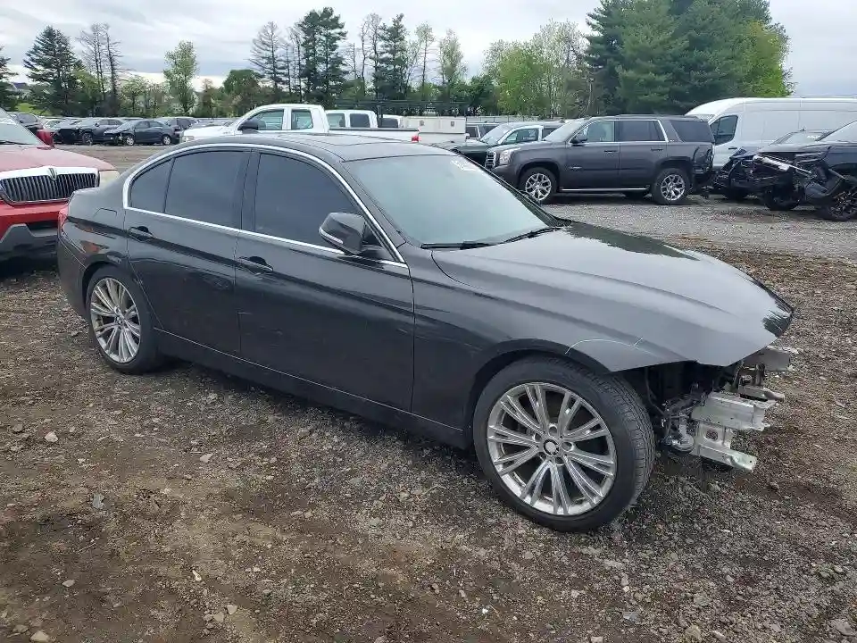 WBA8E3G56GNU04826 2016 BMW 3 SERIES-3