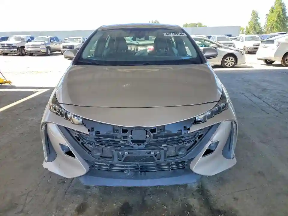 JTDKARFP3H3056331 2017 TOYOTA PRIUS PRIM-4