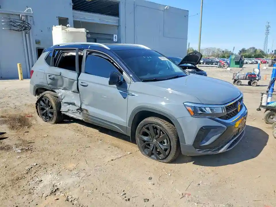 3VVEX7B26PM373691 2023 VOLKSWAGEN ALL OTHER-3