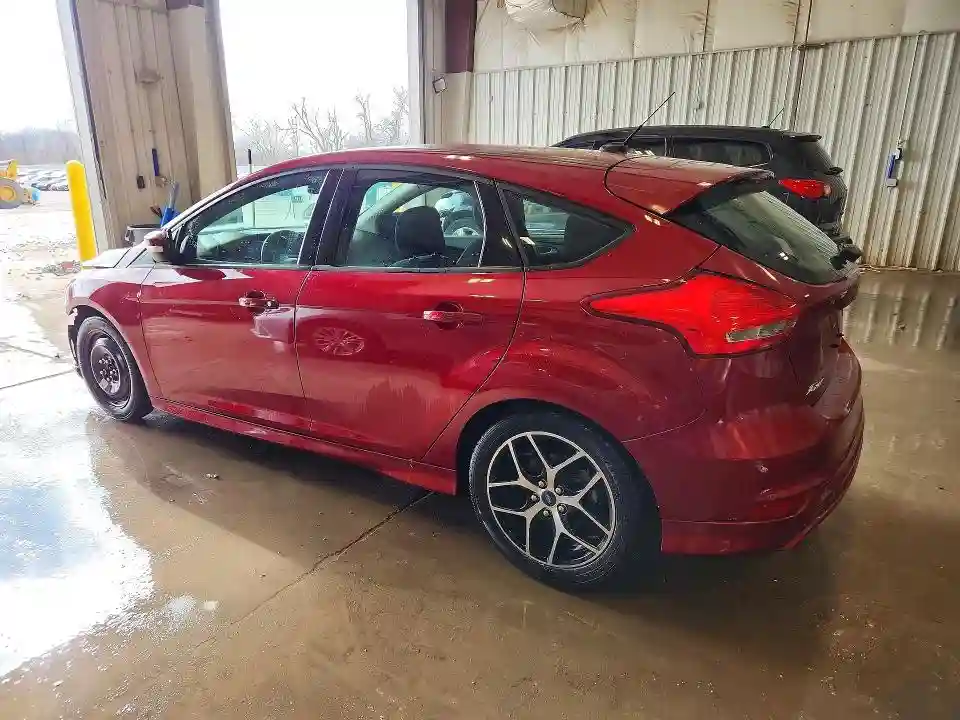1FADP3K24FL256071 2015 FORD FOCUS-1