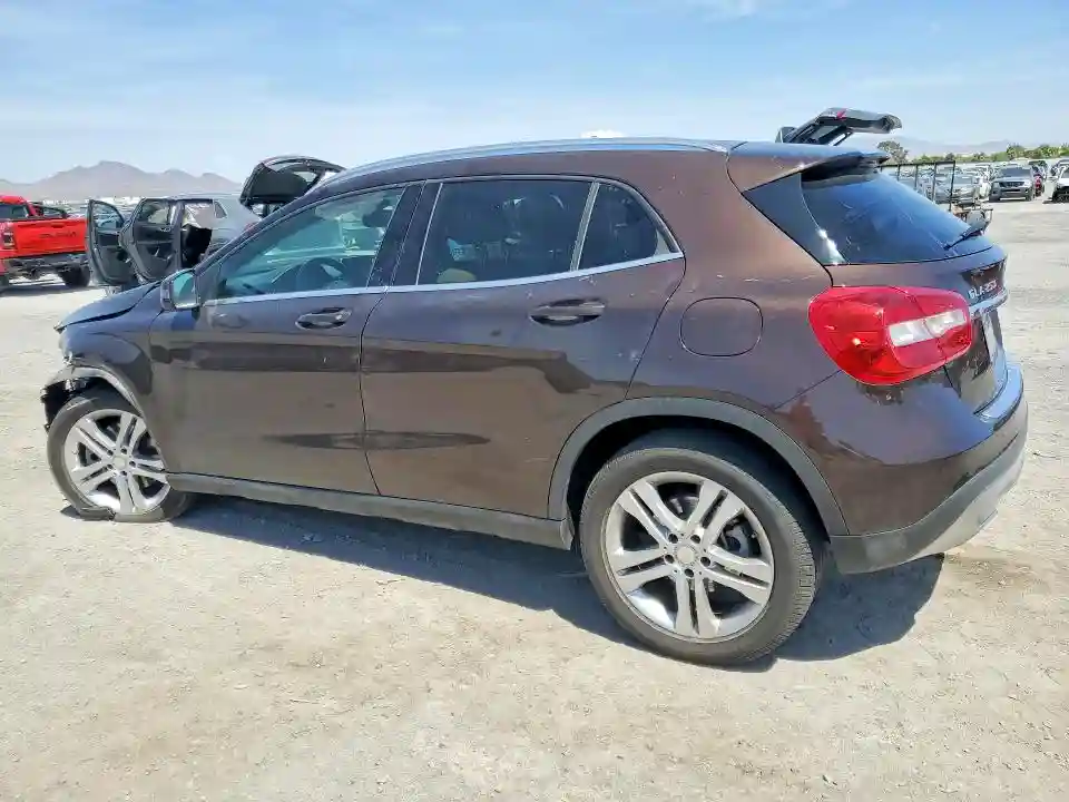 WDCTG4EB9GJ198733 2016 MERCEDES-BENZ GLA-CLASS-1
