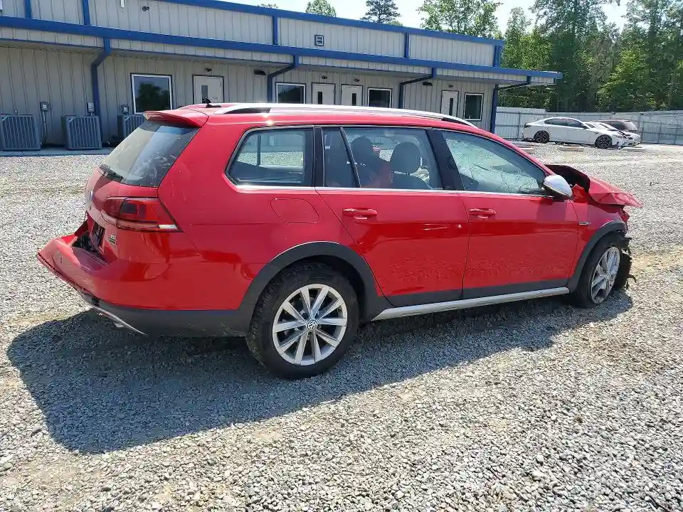 3VWH17AU4HM511050 2017 VOLKSWAGEN GOLF-2