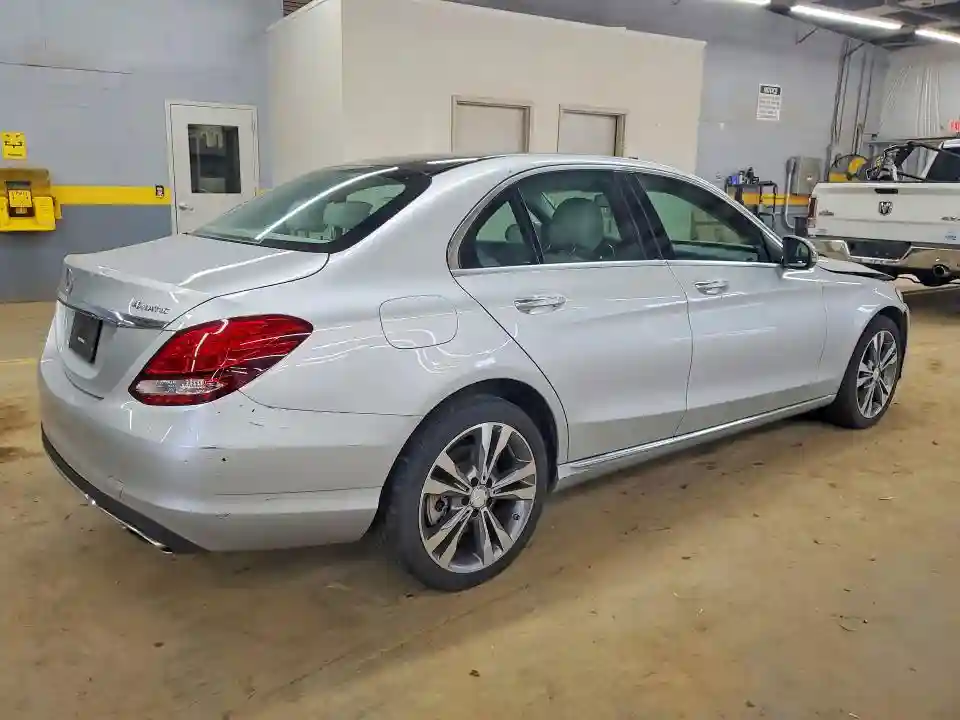 55SWF4KB3GU175335 2016 MERCEDES-BENZ C-CLASS-2