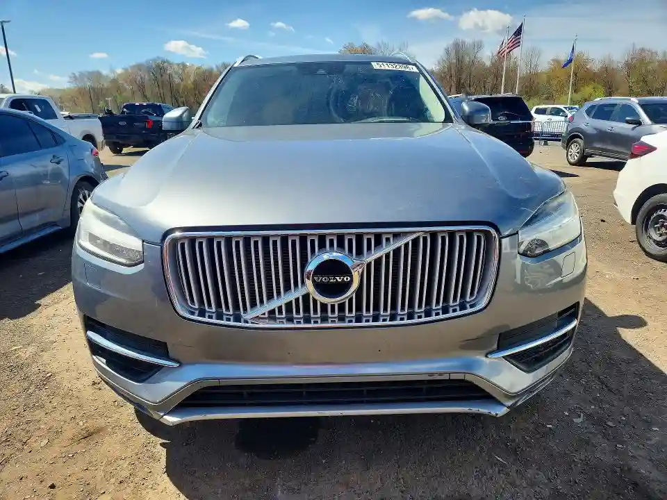 YV4A22PLXG1023295 2016 VOLVO XC90-4