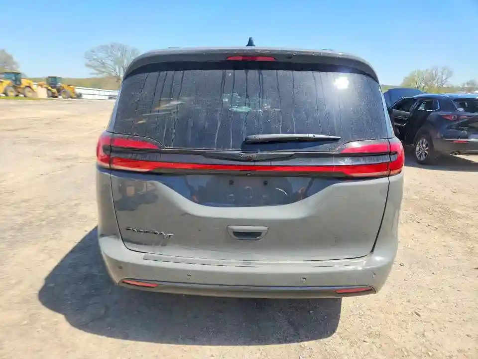2C4RC1BGXPR617288 2023 CHRYSLER PACIFICA-5