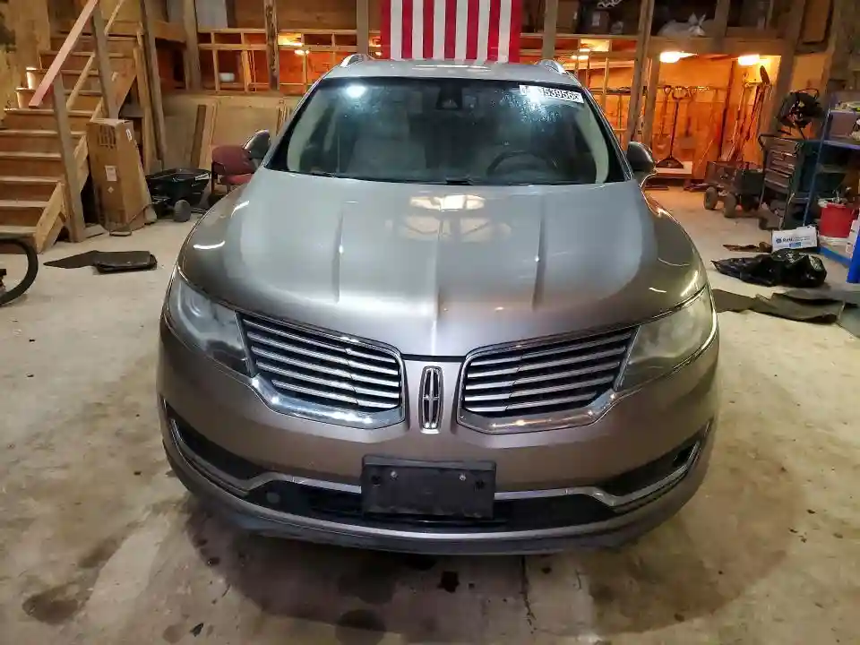 2LMPJ8KR7GBL42172 2016 LINCOLN MKX-4