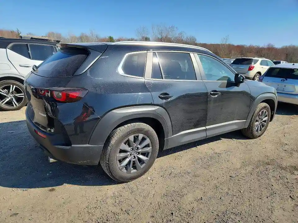 7MMVABCM2PN145132 2023 MAZDA CX-50-2