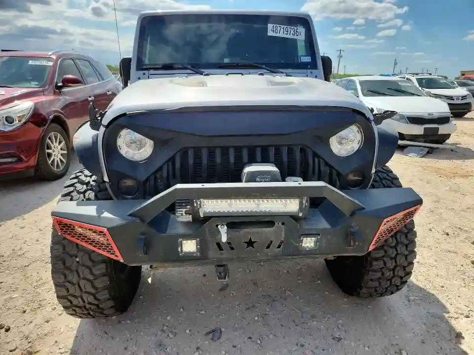 1C4BJWFG2HL528615 2017 JEEP WRANGLER-4