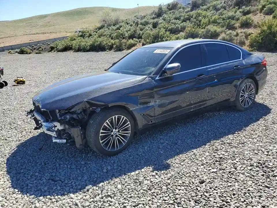 WBAJE5C52KG919015 2019 BMW 5 SERIES-0