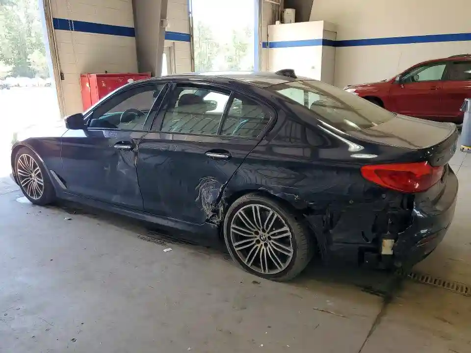 WBAJB9C56JB049765 2018 BMW M5-1