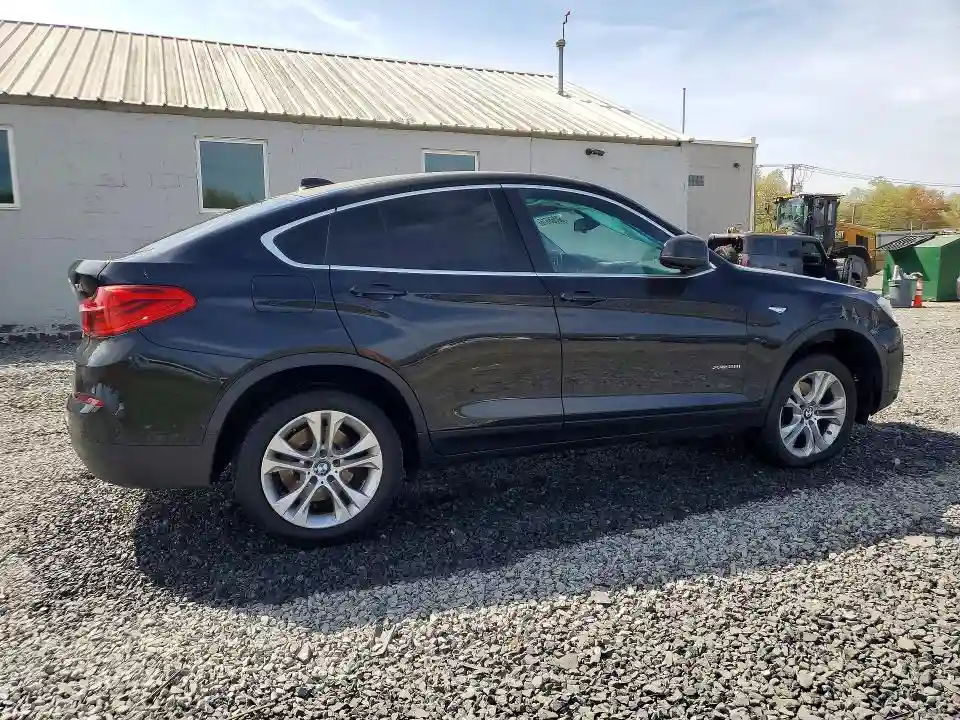 5UXXW3C51G0M90396 2016 BMW X4-2