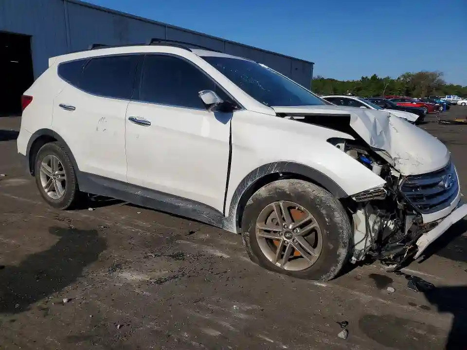5NMZU3LBXJH066633 2018 HYUNDAI SANTA FE-3