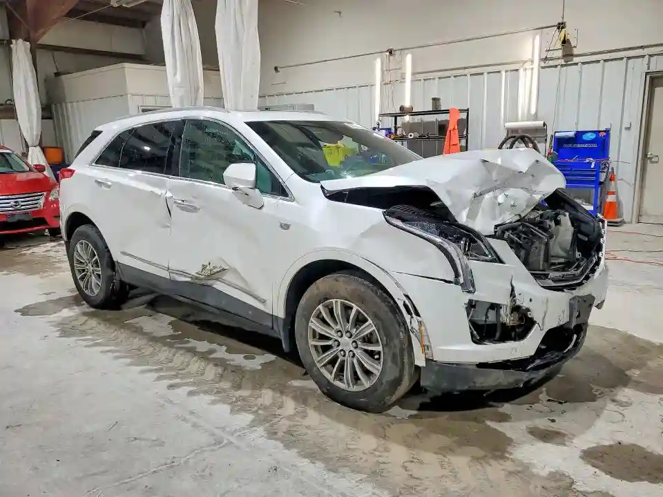 1GYKNDRS5HZ157627 2017 CADILLAC XT5-3