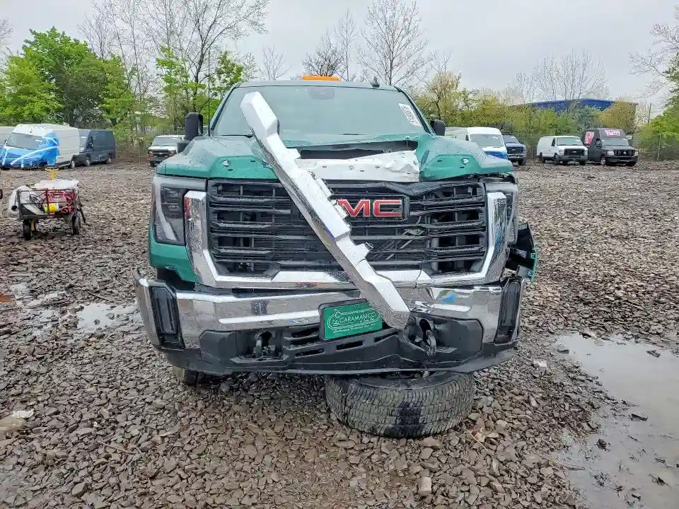 1GD3USE74SF183790 2025 GMC SIERRA-4
