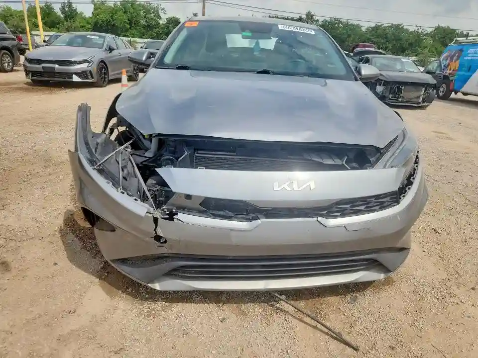 3KPF24AD5NE430117 2022 KIA FORTE LXS-4