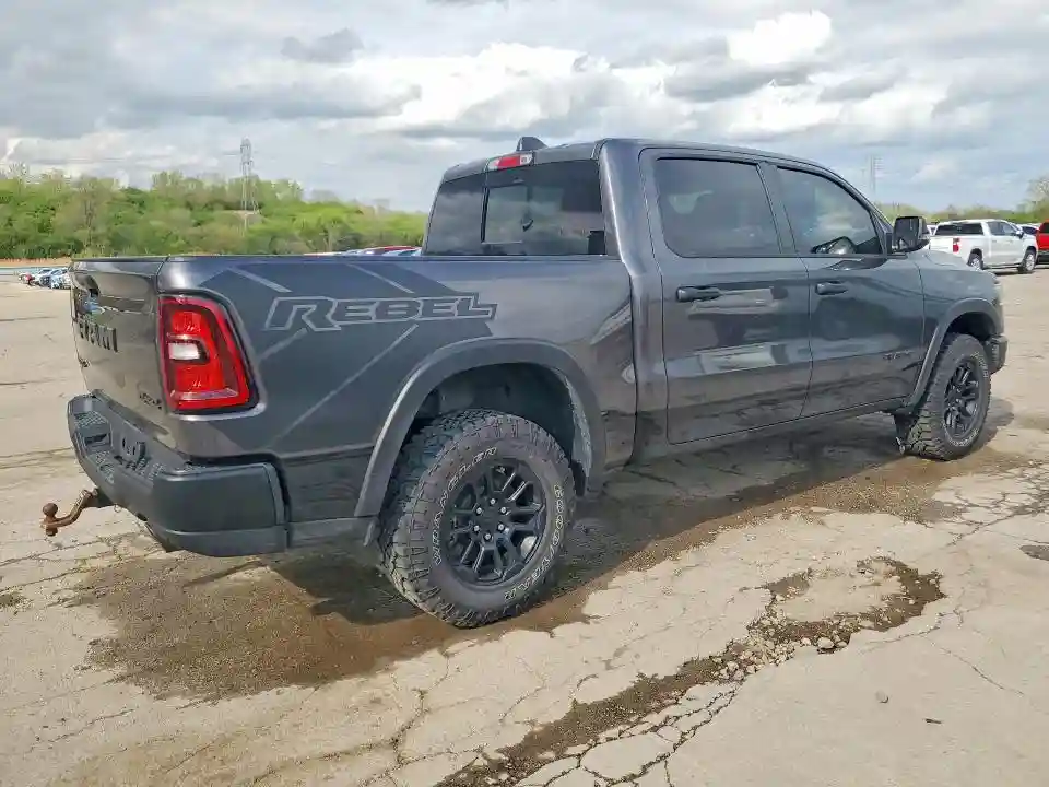 1C6SRFLP6SN648692 2025 RAM 1500-2