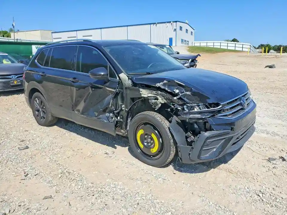 3VVNB7AX3RM173981 2024 VOLKSWAGEN TIGUAN-3