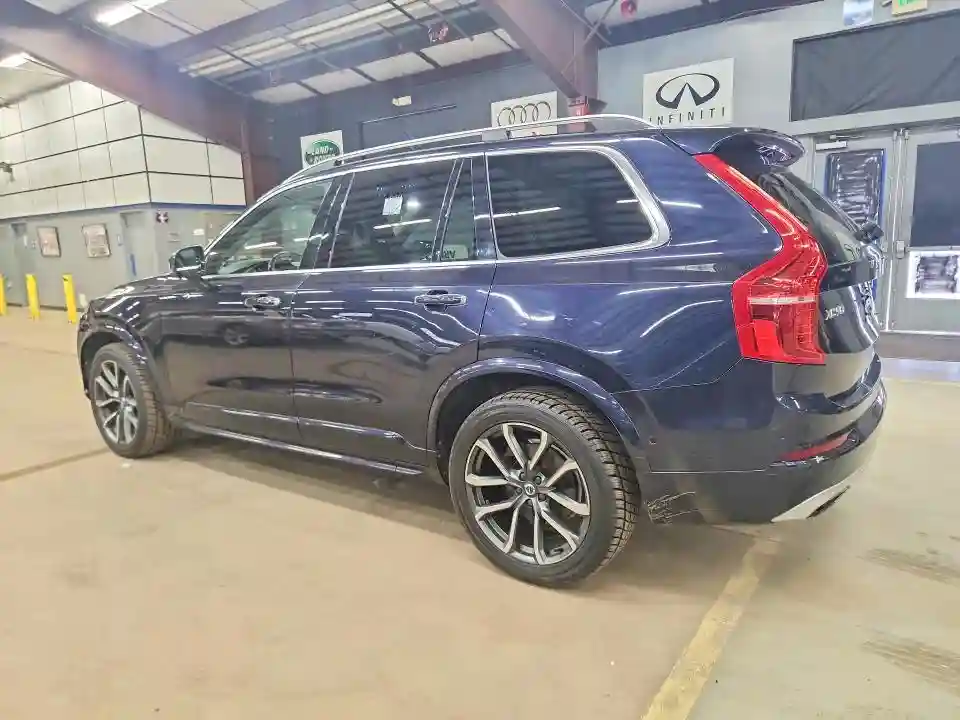 YV4A22PKXG1016046 2016 VOLVO XC90-1