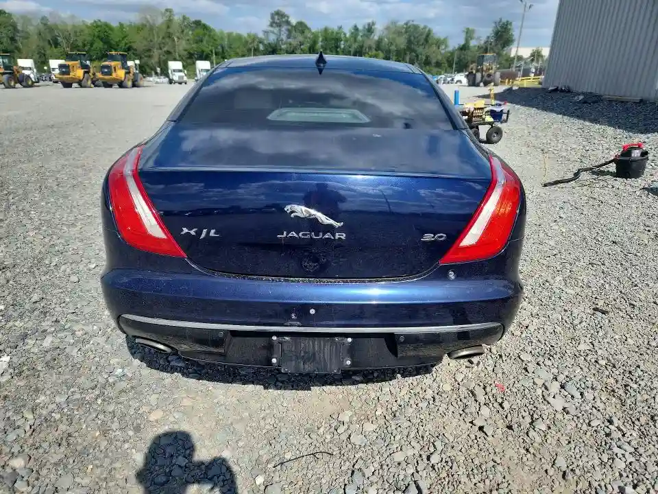 SAJWA2G71G8V92592 2016 JAGUAR XJ-5