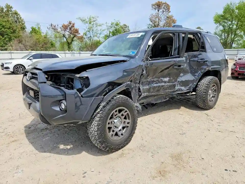 JTEFU5JRXR5305297 2024 TOYOTA 4RUNNER-0