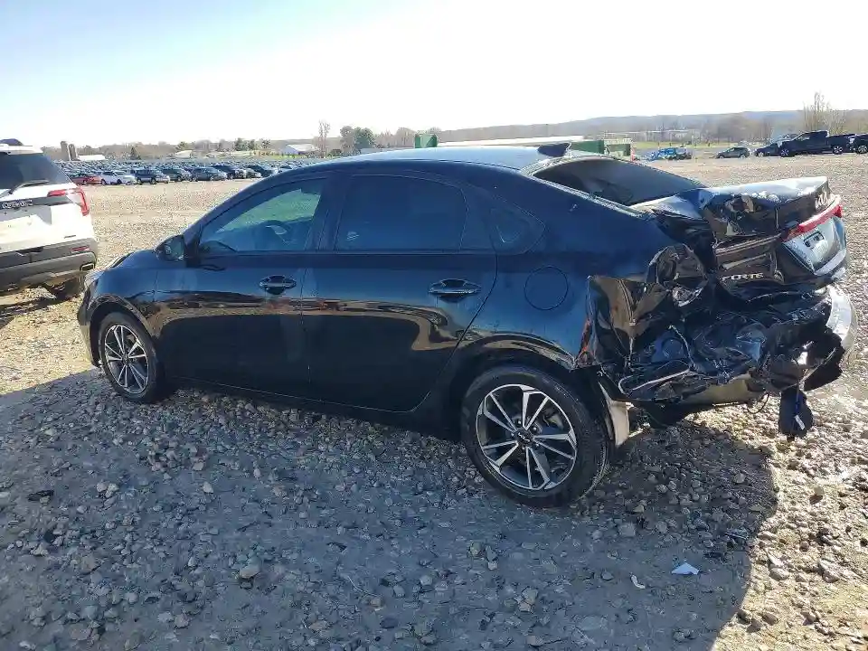 3KPF24AD7PE622688 2023 KIA FORTE LXS-1