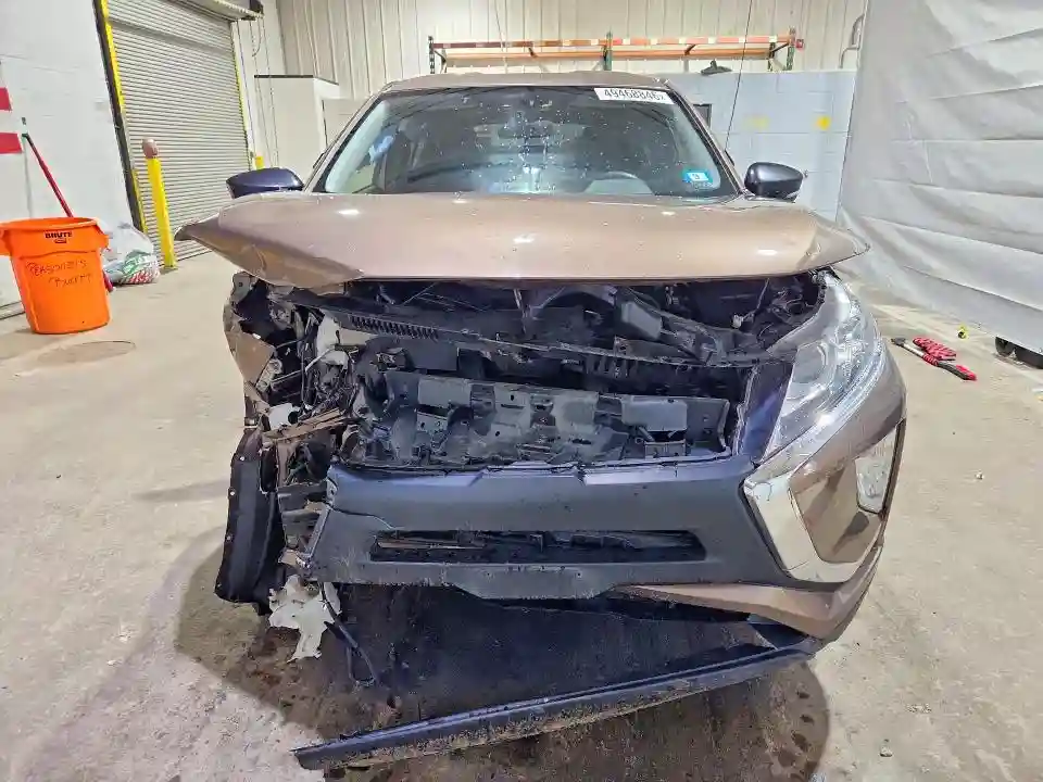 JA4AT4AA5JZ044156 2018 MITSUBISHI ECLIPSE-4
