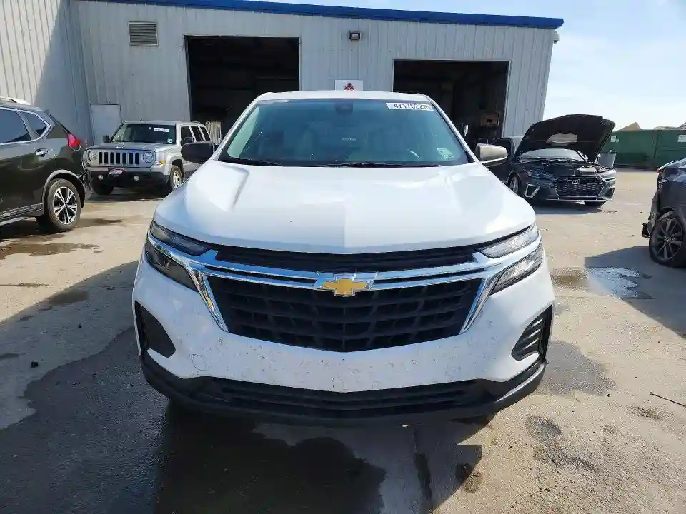 3GNAXHEV3NS239262 2022 CHEVROLET EQUINOX-4