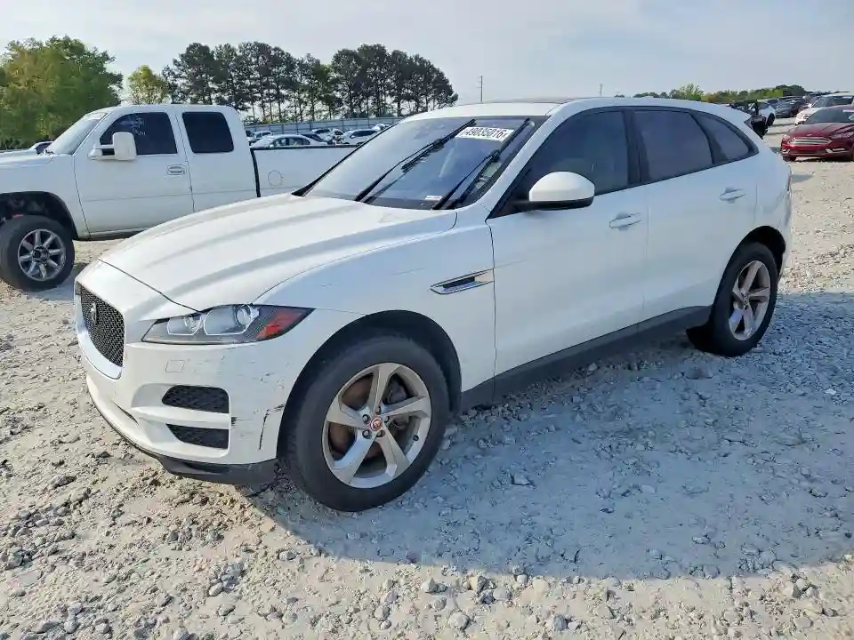 SADCJ2BV7HA893129 2017 JAGUAR F-PACE-0