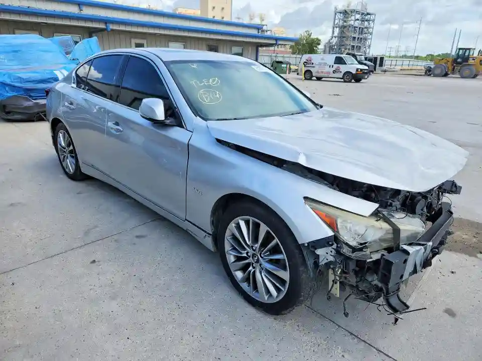 JN1EV7AR1JM612220 2018 INFINITI Q50-3